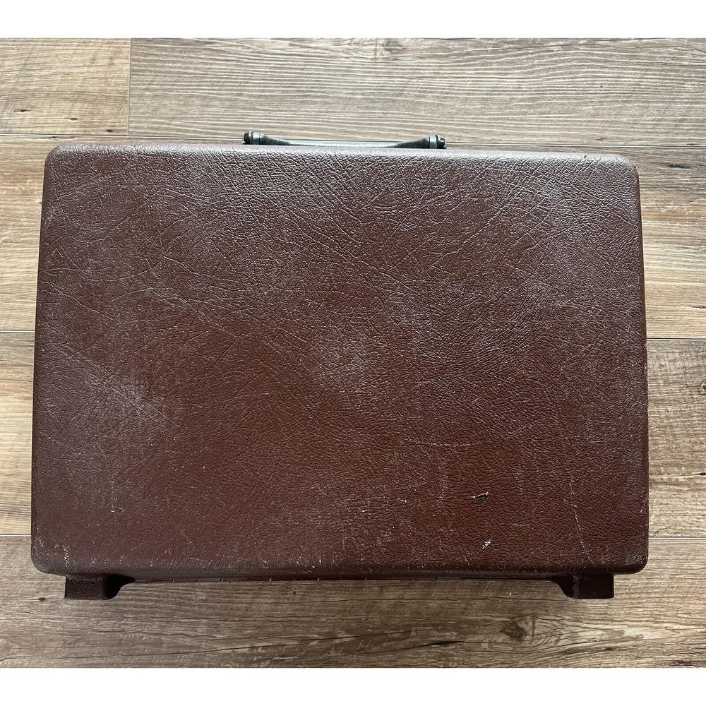 Vintage Samsonite Broker Briefcase Hard Shell Scuff Marks No Key Alignment Off